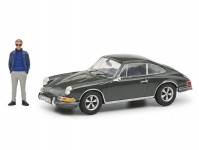 Schuco 450361700 Porsche 911S LeMans s figurkou šedé 1:43