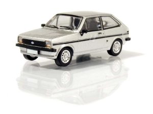 Ford Fiesta stříbrný 1976 Brekina PCX870239