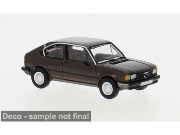 Alfa Romeo Alfasud tmavě hnědá Brekina PCX870710
