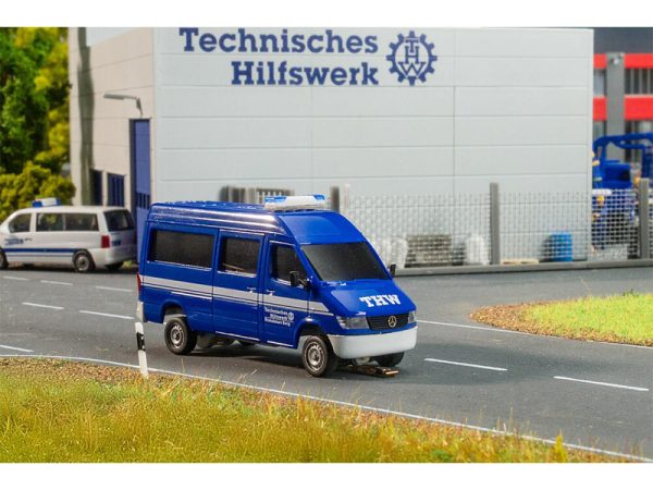 MB Sprinter THW Faller 161430