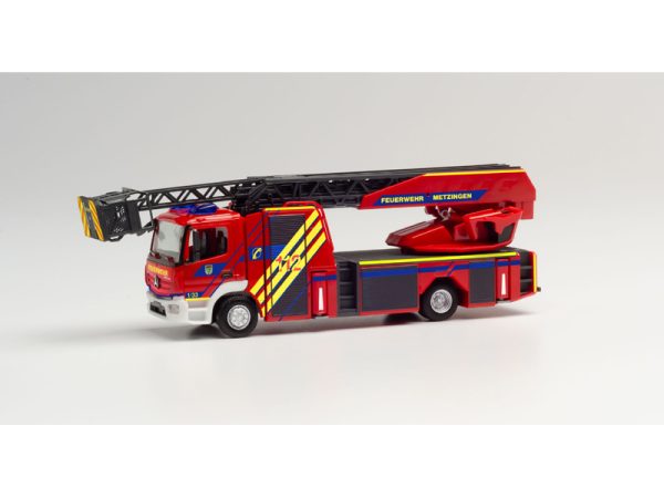 MB Atego Rosenbauer hasiči Herpa 096676