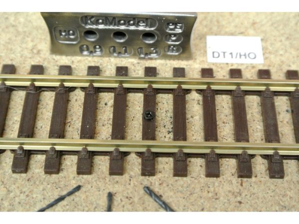 vrtací přípravek pro pokládku flexi kolejí H0 Peco, Piko, Roco line KaModel DT1HO - Image 2
