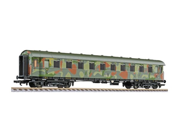 osobní vůz maskovaný 3. třídy pro mužstvo DRB Liliput L336601