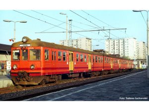 elektrický motorový vůz EN 57 PKP se zvukem Piko 51463