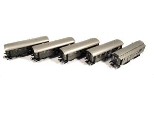 set osobních vozů DB Trix 23225