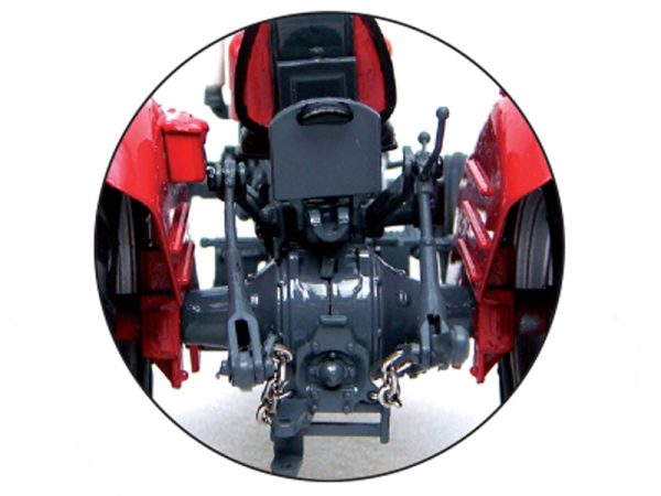 Massey Ferguson 135 (1965) Universal Hobbies UH2785 - Image 2