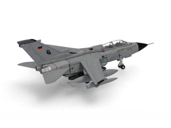 Tornado LW TaktLwG33 Taurus Herpa 573580 - Image 3