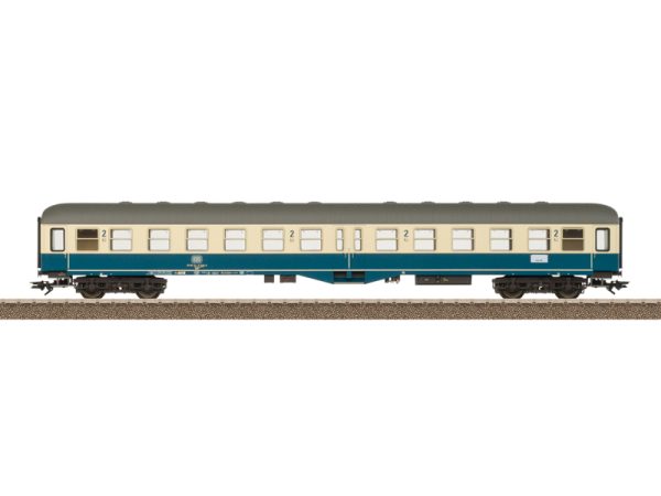 rychlíkový vůz Bylb 421 DB Trix 23167