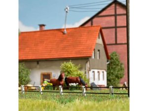 plot s betonovými sloupky Busch 1123