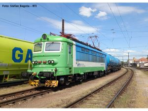 elektrická lokomotiva 044 115 RTI DCC se zvukem Piko 97417