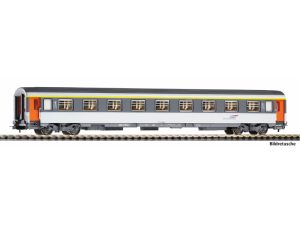 osobní vůz Corail 1.třídy SNCF Piko 97140