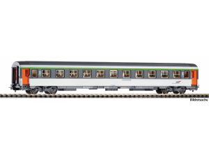 osobní vůz Corail 2.třídy SNCF Piko 97141