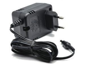 síťový napájecí zdroj 230V 15V AC 400mA - doprodej Roco 10723