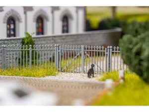 zdobený železný plot Faller 180004