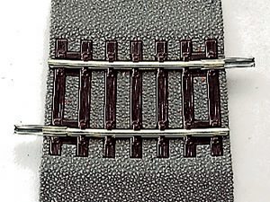 kolej oblouková R2 1/4 7,5° s podložím Roco 42508