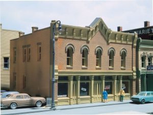 městský dům s prodejnou Woodland Scenics DPM51400