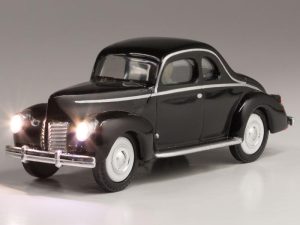 osobní vůz Midnight Ride černý svítící Woodland Scenics JP5591