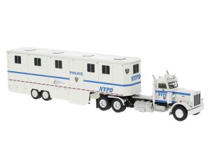 Peterbild 359 přeprava koní NYPD, 1973 Brekina 85724