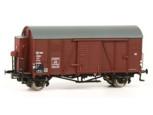 zavřený vůz Oppeln DB EUROP s brzdařskou budkou Exact train 24021