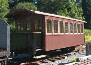 osobní vůz Bi/s Zillertalbahn III.epocha Liliput L344362