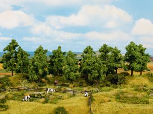 listnaté stromy Noch 24600