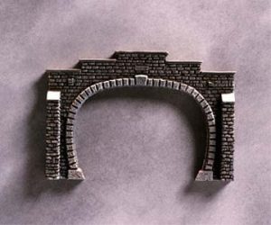 potrál tunelu 2-kolejný kamenná zeď Noch 44820