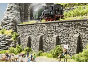 portál tunelu z lámaného kamene 1-kolejný Noch 58061