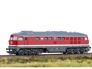 dieselová lokomotiva řady 132 DR DCC se zvukem Trix 22407