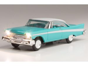 osobní vůz tyrkysový svítící Woodland Scenics JP5600