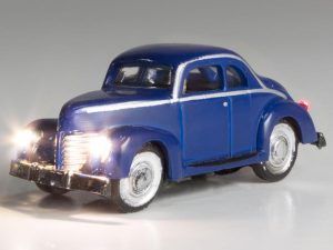 modré kupé Woodland Scenics JP5618