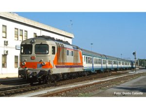 dieselová lokomotiva D.445 Navetta FS se zvukem Piko 22033