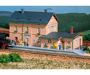 nádraží Altmittweida Auhagen 13231