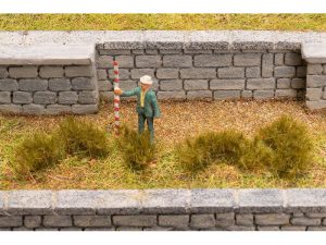 trsy trávy tmavě zelené Faller 171387