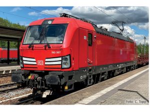 elektrická lokomotiva řady 193 Vectron DB AG Tillig 04815