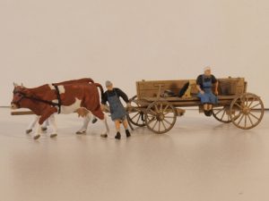 povoz s krávami a postavami Preiser 30412