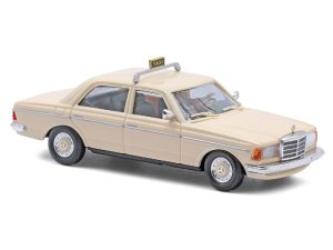 MB W123 Taxi s řidičem Busch 46876