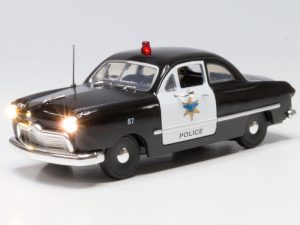 policejní automobil svítící Woodland Scenics JP5973