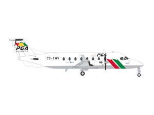 Beechcraft 1900D PGA Express Herpa 574266