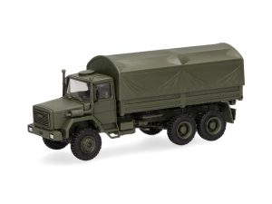 Iveco Magirus 8t plachtový Bundeswehr Herpa 747387