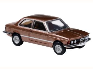 BMW 323i hnědá metalíza, 1975 Brekina 24305