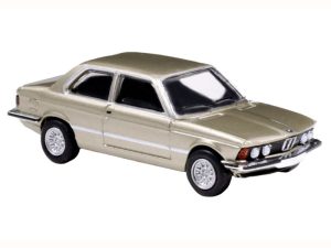 BMW 323i zlatá metalíza, 1975 Brekina 24307