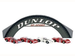set Le Mans 1967, Dunlop Brekina 90504