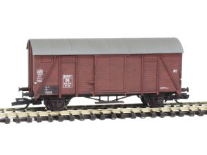 zavřený vůz GM 39 DB Europ patinovaný IGRA MODEL 96600006w